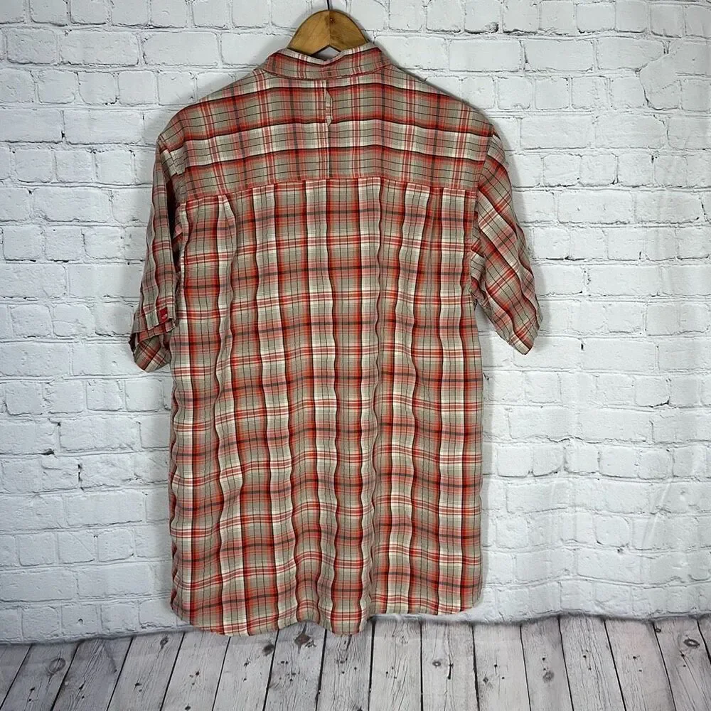 North Face Men’s Red Plaid Short‎ Sleeve Button Down Shirt size L Large
